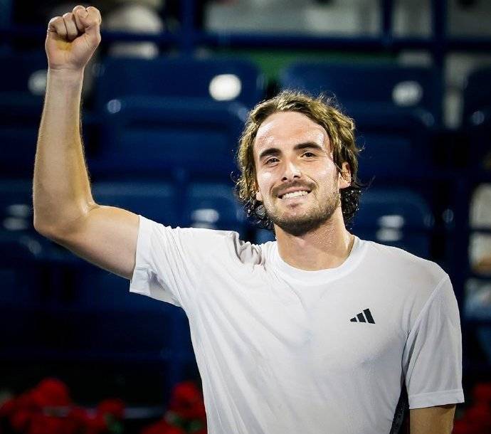 开云体育官网-包含美国网球队血洗西班牙网球队，西西帕斯统治全场的词条