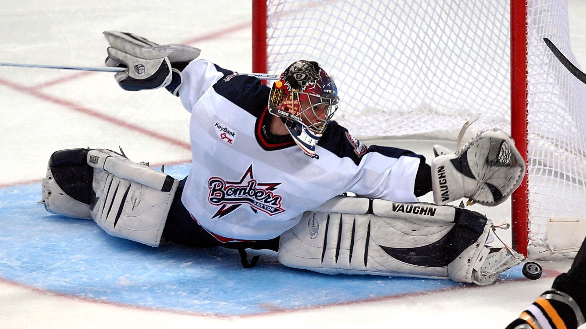 新王登基！拉沃尔杯激情篝火，何以碾压蒙特卡洛古典殿堂？鲁德一道极光撕裂网坛黑夜